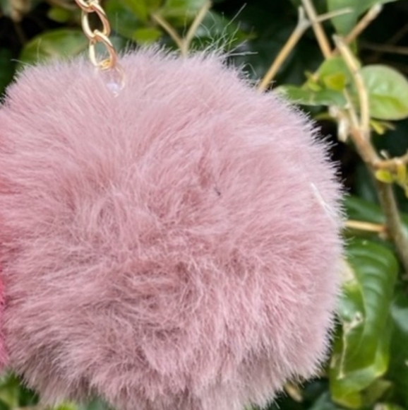 Puff Ball Keychain Gold key ring and chain in Mauve Pink listing one keychain - Picture 2 of 9